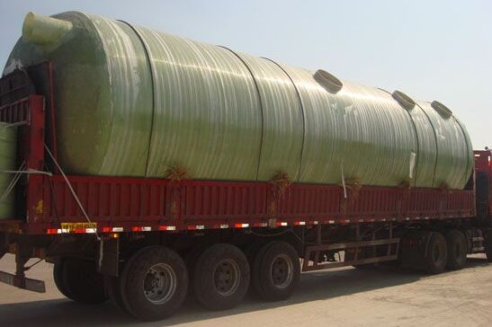 玻璃鋼儲(chǔ)罐裝車